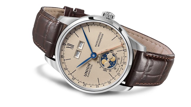 Union Glashütte 1893 Johannes Dürrstein Edition „Doppelmondphase“: Front