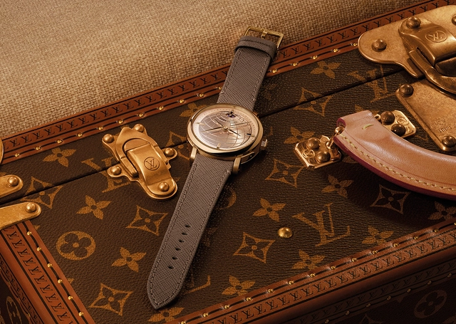 Louis Vuitton: Escale Twin Zone W3PG71, Title