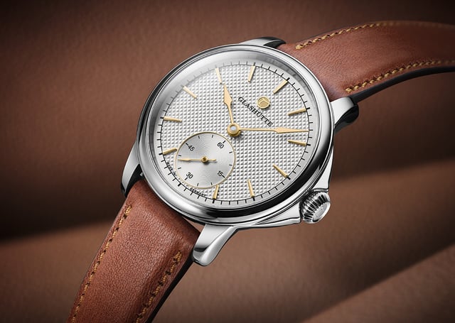 Tutima Patria 6612-09: Titel