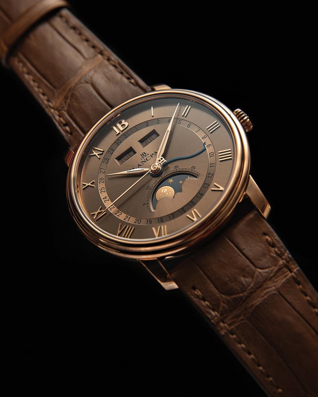 The Blancpain Villeret Quantième Complet close-up