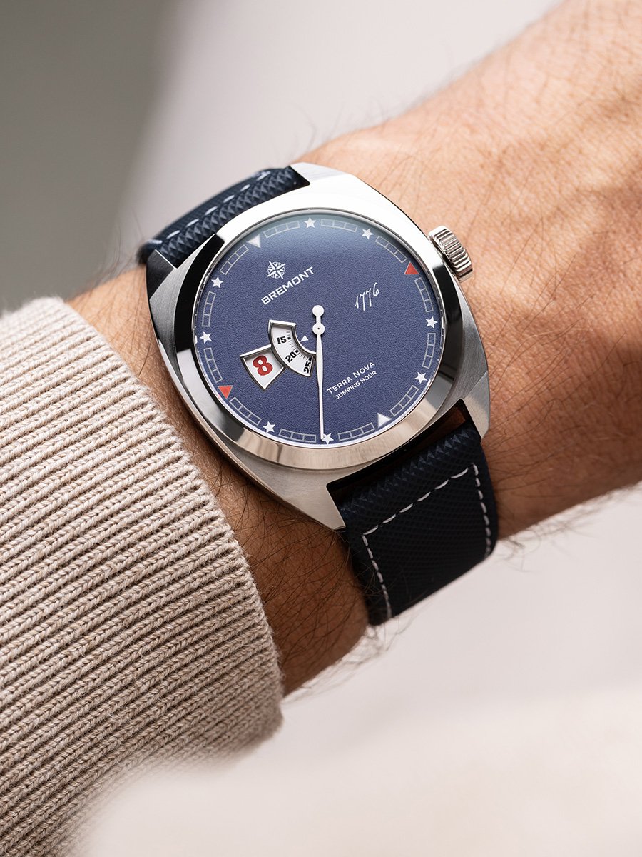 Bremont Terra Nova Jumping Hour 1776: wrist