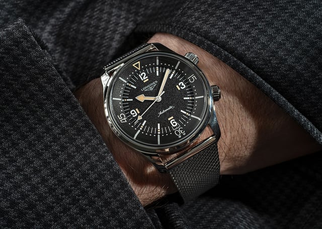 Longines Legend Diver 59 L3.795.4.59.9, wrist, title