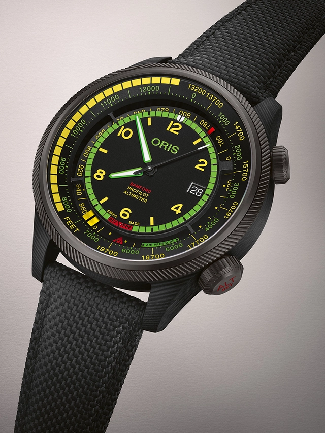 Oris_x_Bamford_ProPilot_Altimeter_Mission_Control side