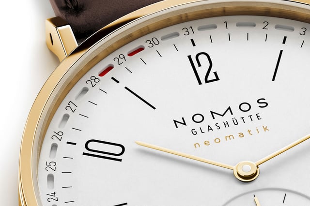 Nomos Glashütte Tangente neomatik Update 38, gold, dial
