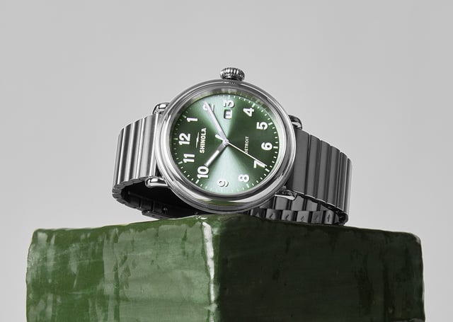 Shinola Detrola Watch Cypress Green: title