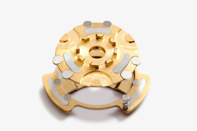 Ressence's Magnetic Transmission system