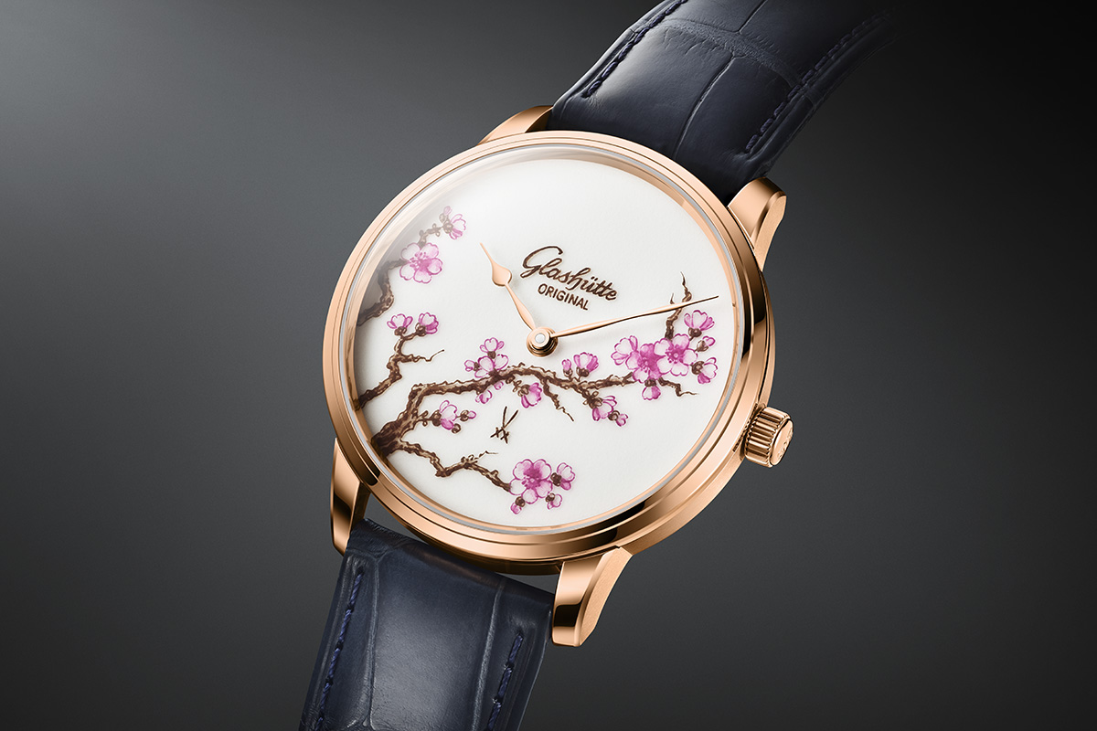 Glashütte Original Senator Meissen „Cherry Blossom“: dial
