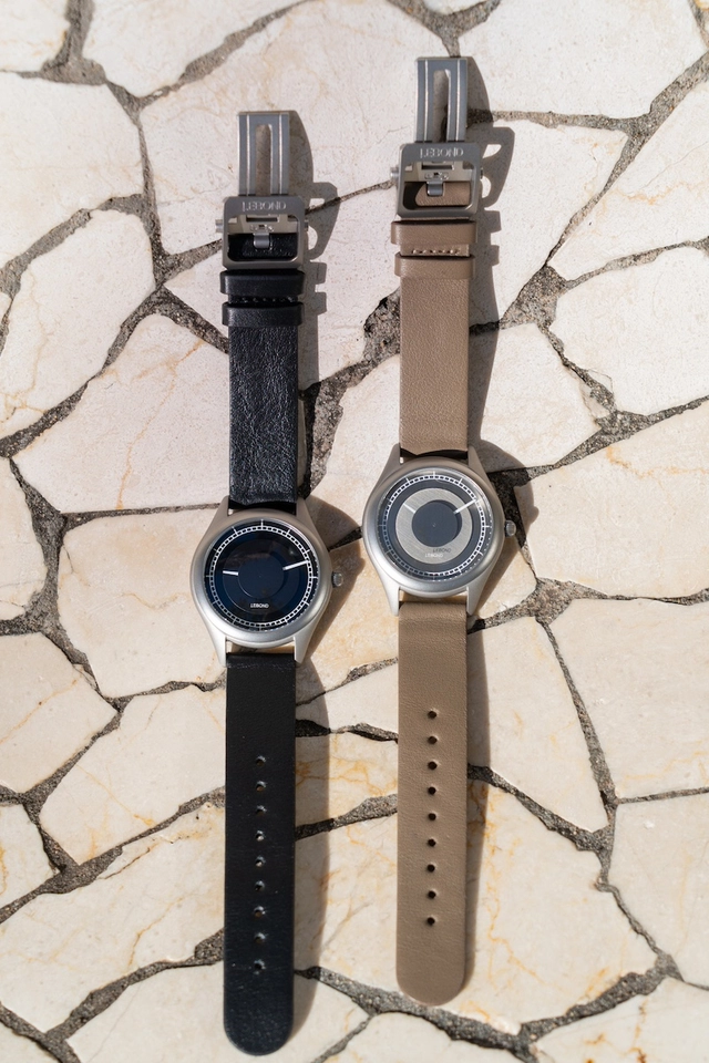 Lebond attraction both versions