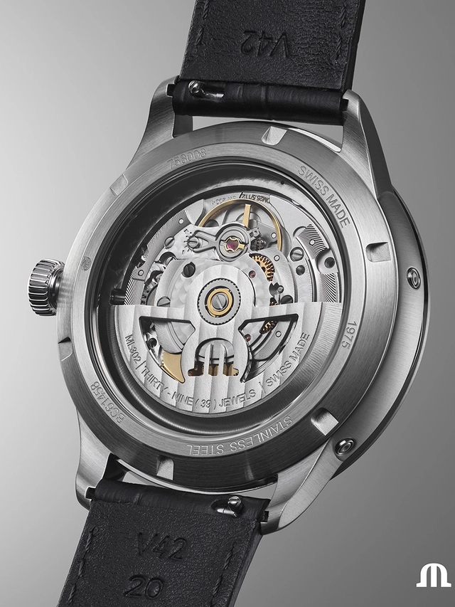 Maurice Lacroix: 1975 Master Grand Date Retrograde, Movement