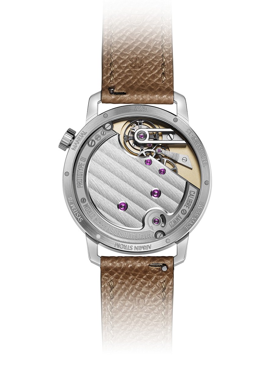 Armin Strom: Tribute² Aurum, Caliber AMW21