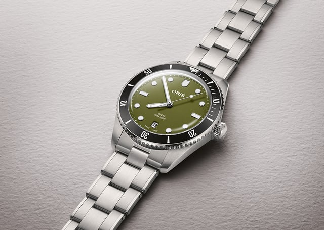 Oris Divers Date 01 733 7795 4057: title