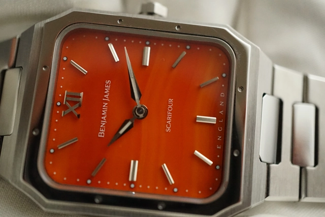 Benjamin James agate dial
