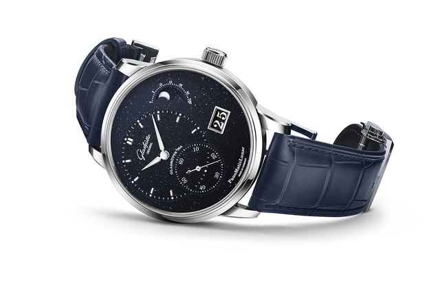 Glashuette_Original_PanoMaticLunar_Pt_Aventurin_side.jpg