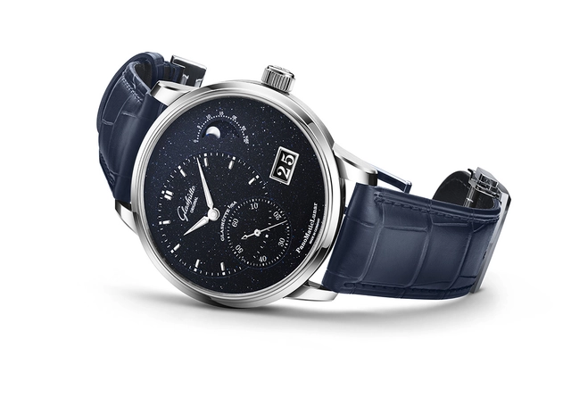 Glashuette_Original_PanoMaticLunar_Pt_Aventurin_side.jpg