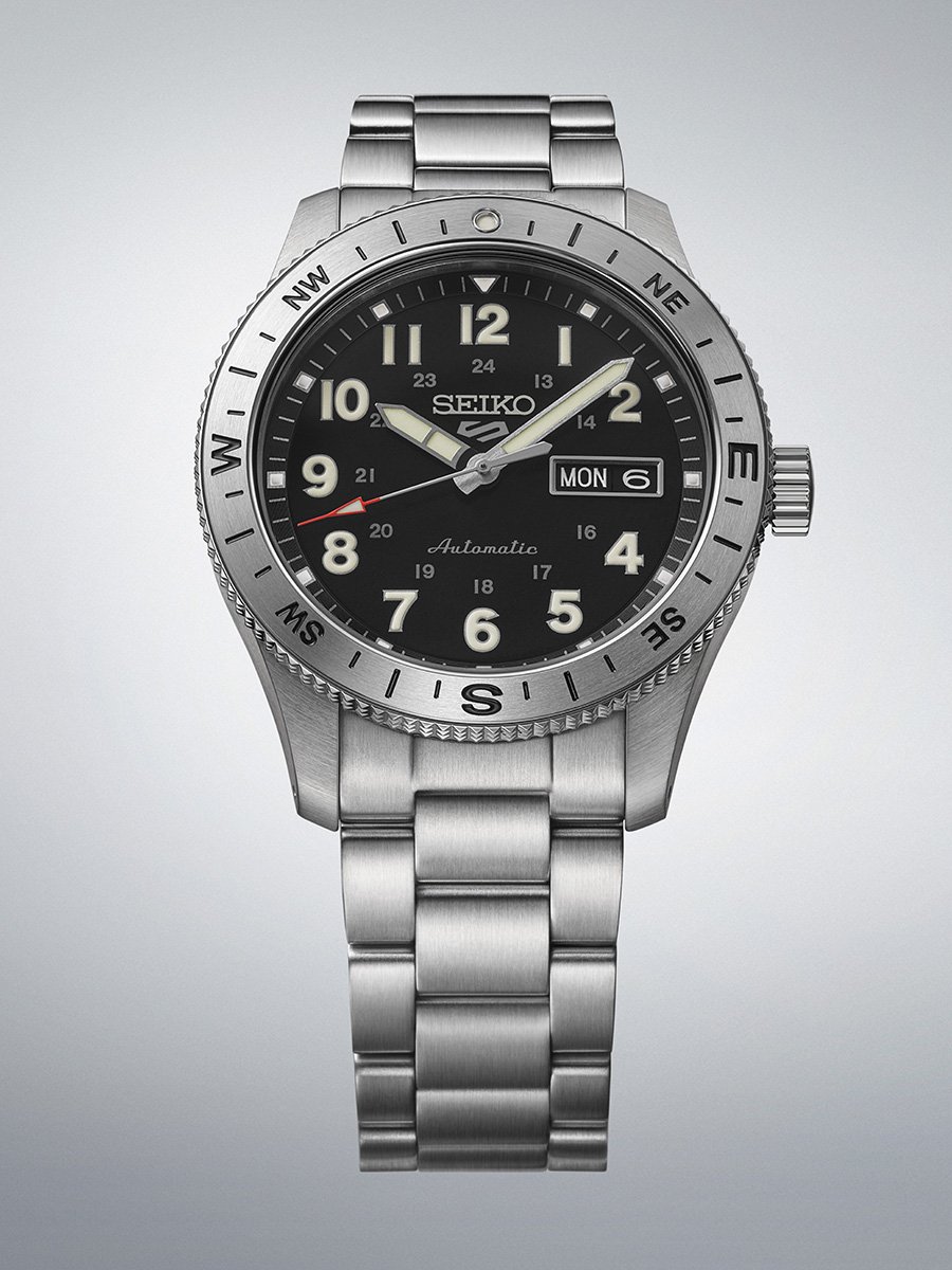 Seiko 5 Sports Field HDB006K1, Front
